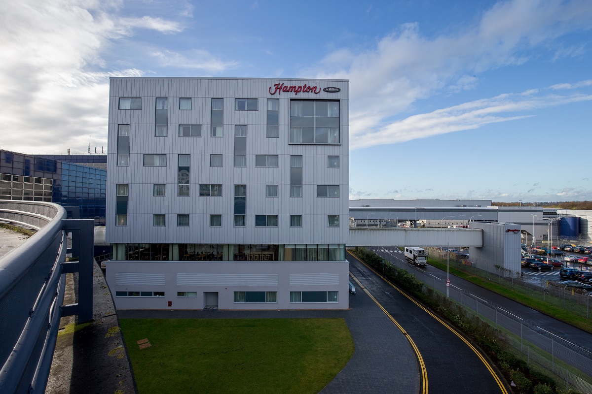 Logo of Hampton by Hilton London Gatwick Airport