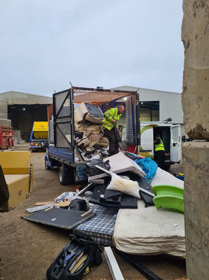 Logo of Junk Guy Milton Keynes
