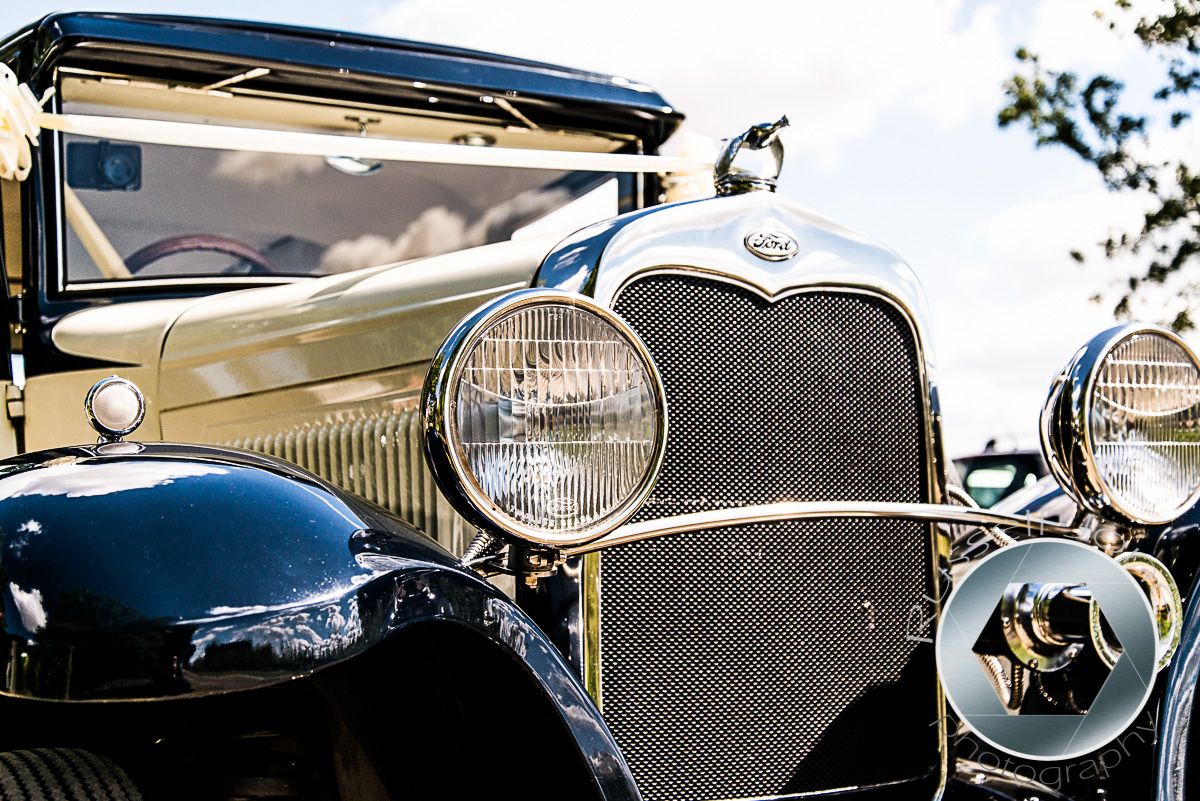 Logo of Vintage Limousine Hire Wedding Cars In Bedford, Bedfordshire