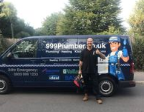 Logo of 999 Plumber Plumbers In Newbury, Berkshire